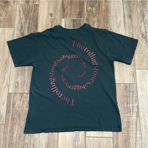 Daydreamer Rolling Stones Spiral Tongue Weekend Tee - Picture 4 of 5